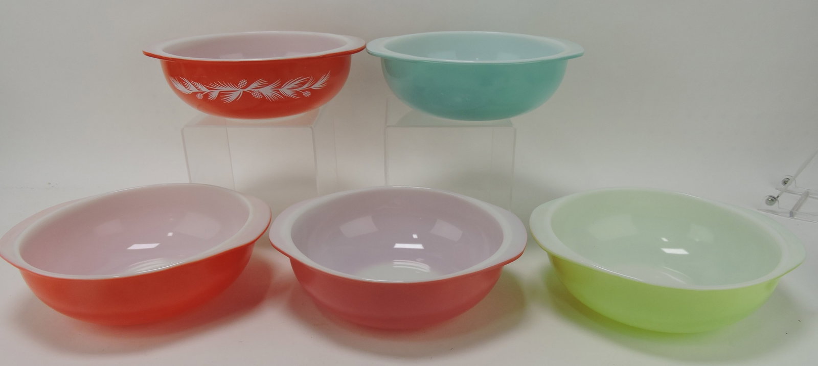 Pyrex lot of 5 casserole bases #024: .
