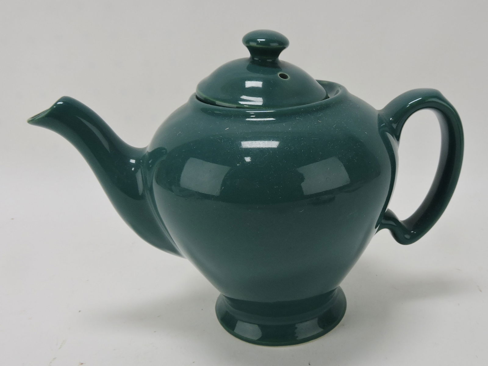 Hall China McCormick teapot (1 of 1)