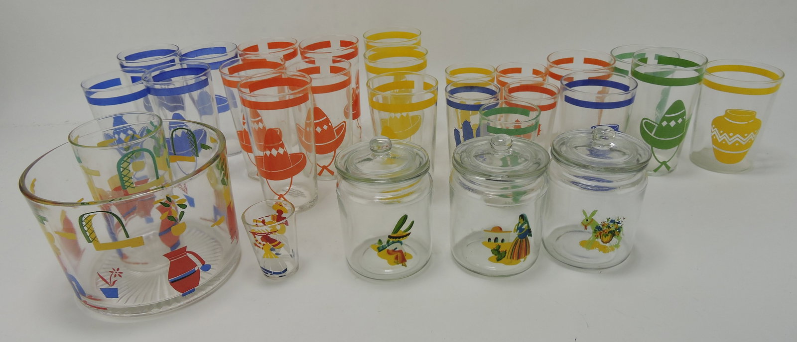 Fiesta go along glass Mexicana wares: .