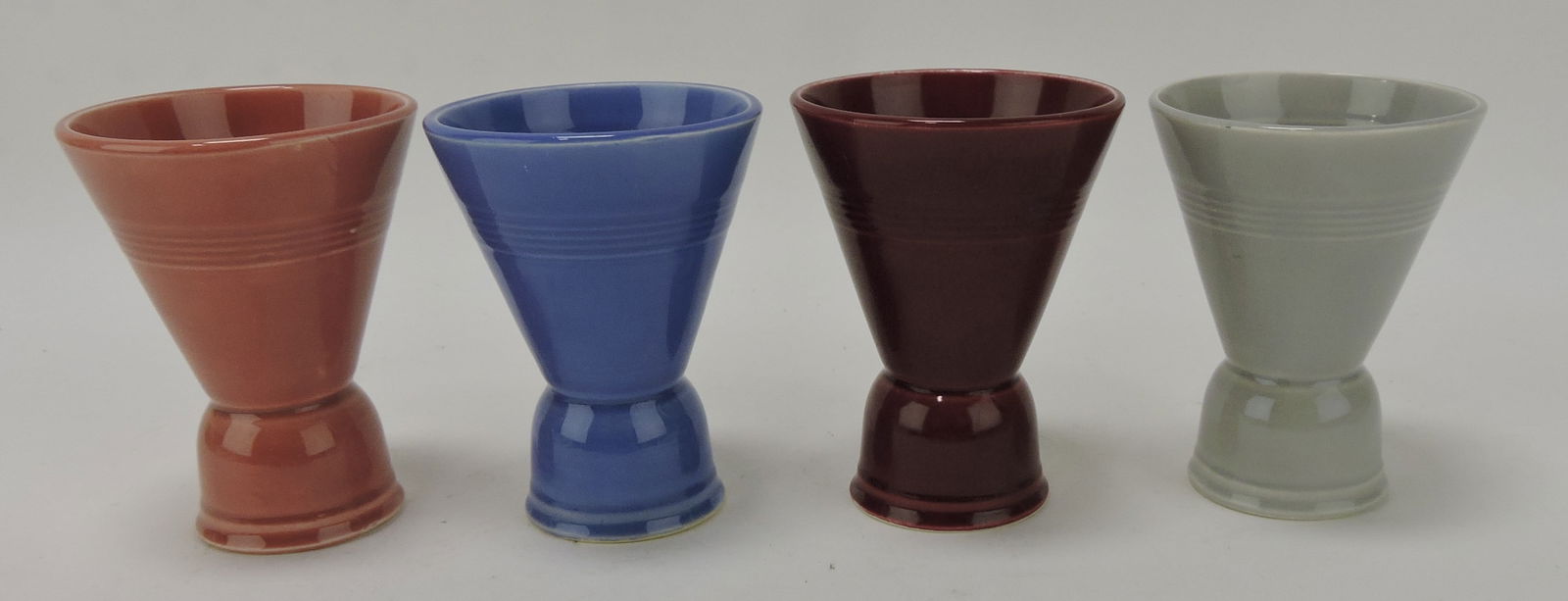 Harlequin lot of 4 double egg cups: .