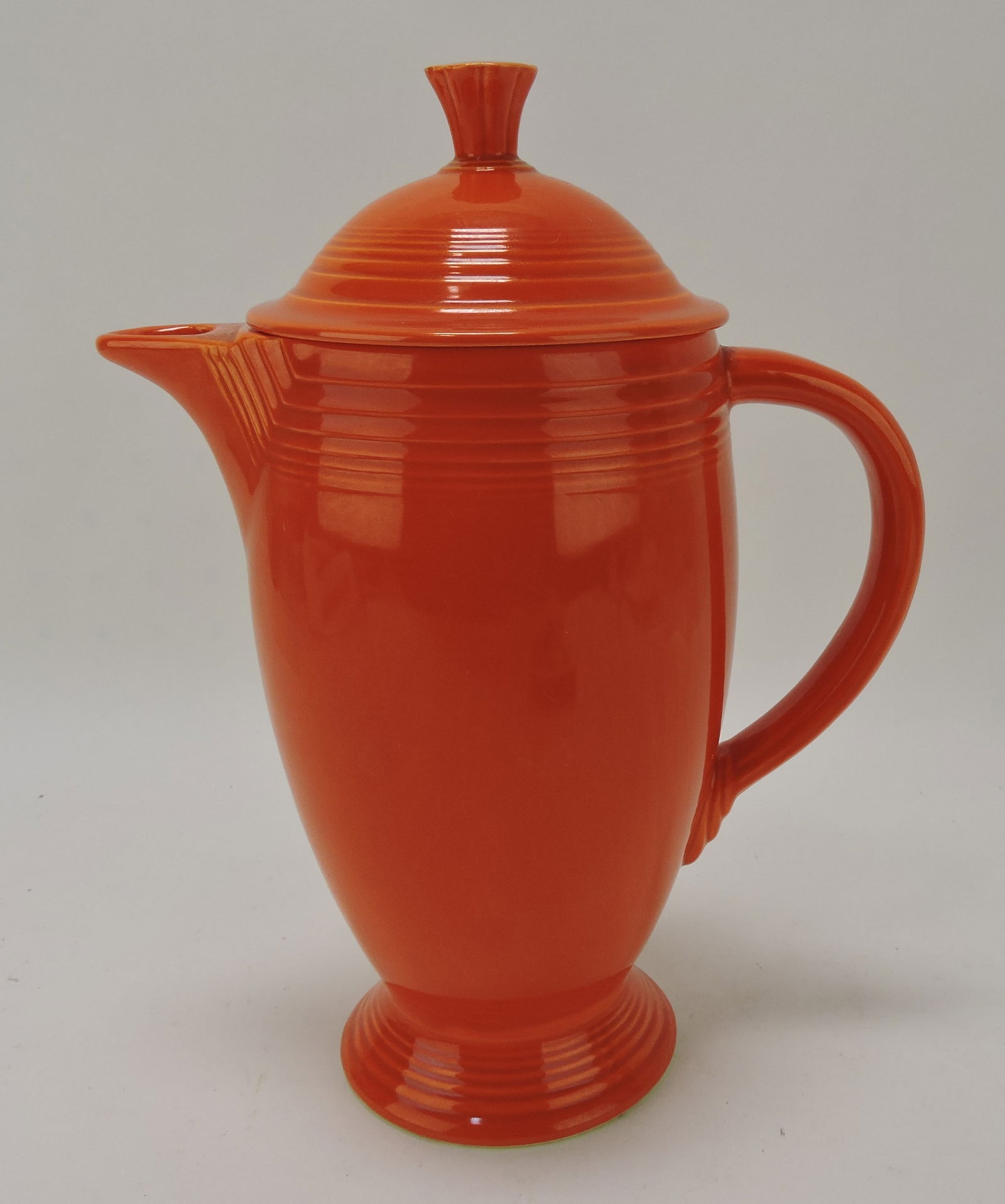 Fiesta coffee pot, red, very minor nick (1 of 1)