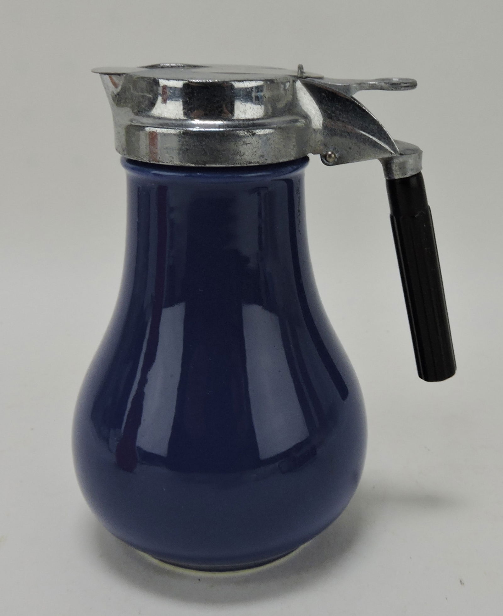 Fiesta syrup pitcher, cobalt (1 of 1)