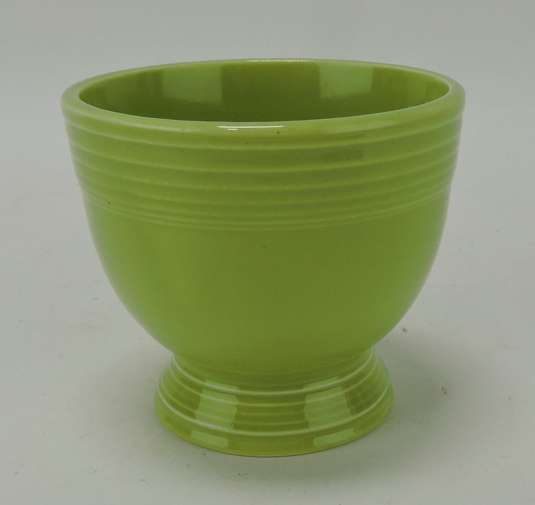 Fiesta egg cup, chartreuse (1 of 1)