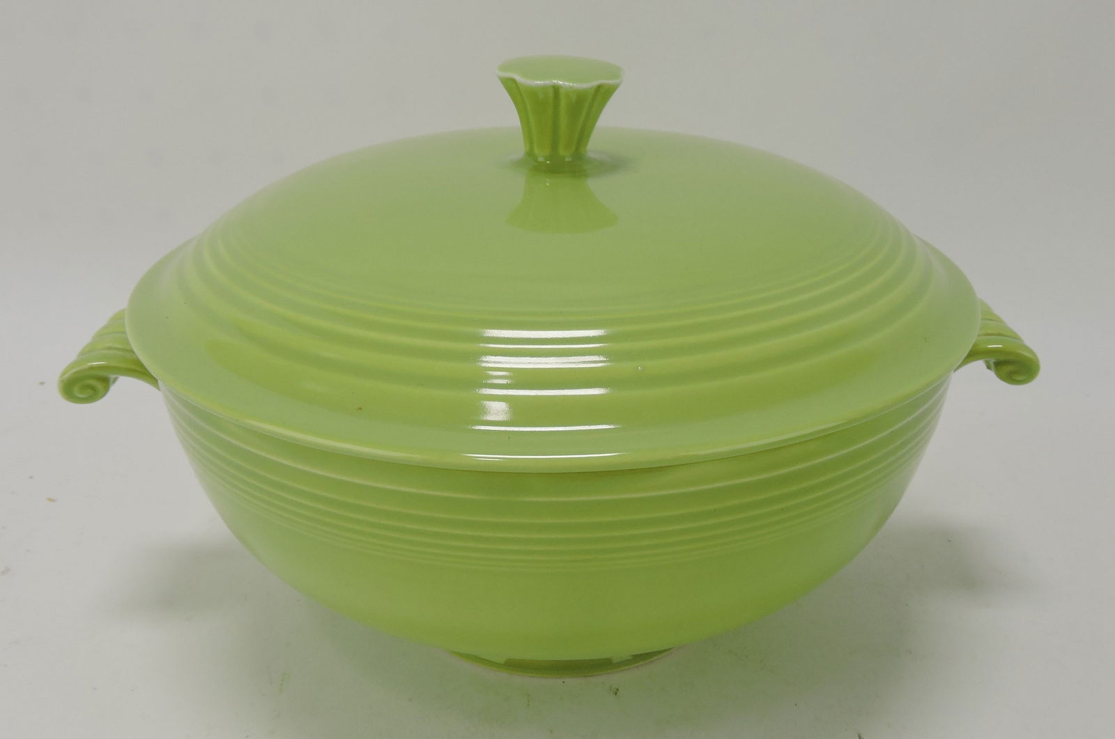 Fiesta casserole, chartreuse (1 of 1)