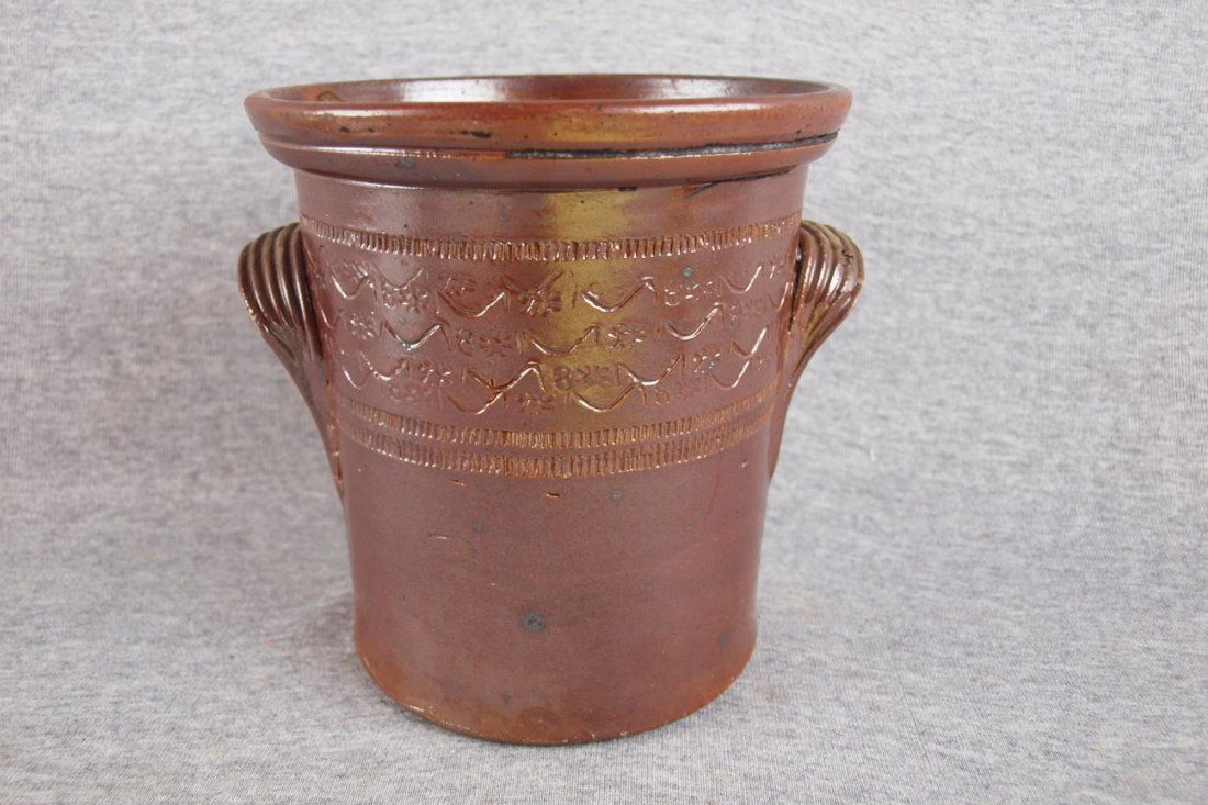 Brown redware 2 handled crock, 7", nice design: Brown redware 2 handled crock, 7", nice design