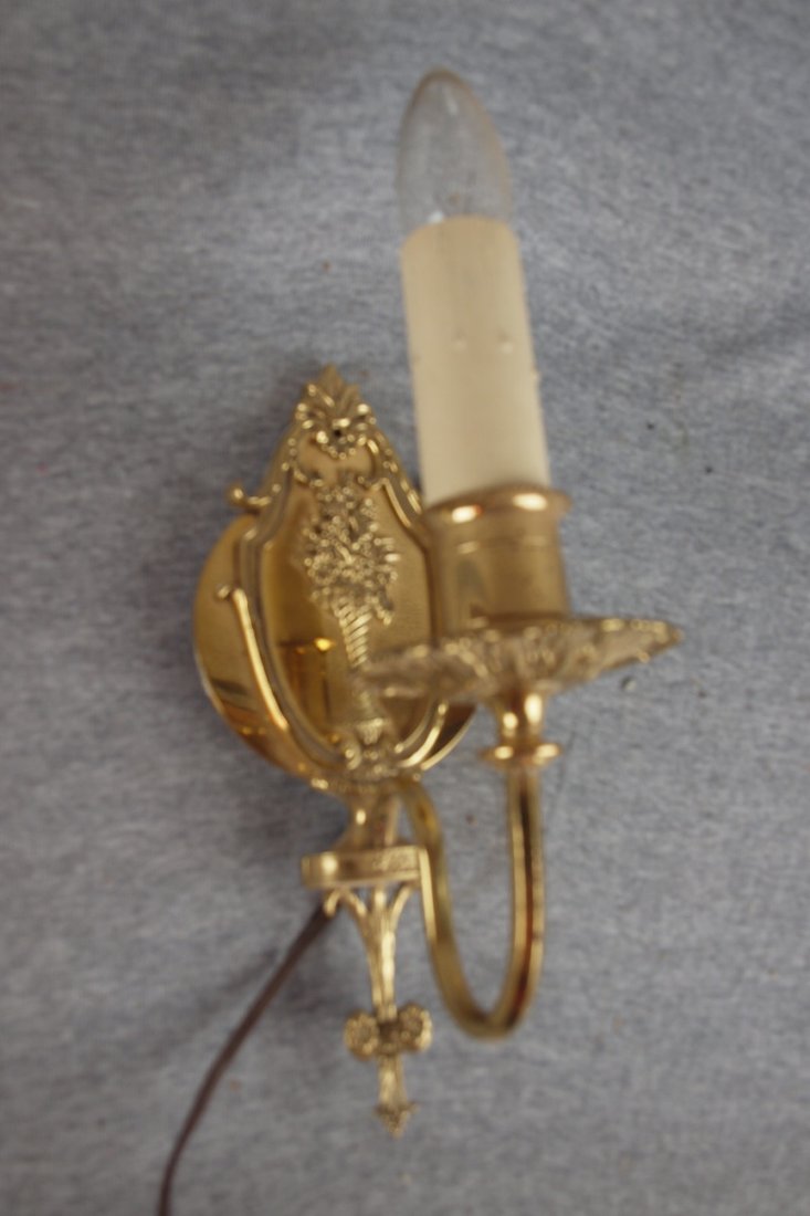 Set of 8 single lite brass and cast brass wall sco: Set of 8 single lite brass and cast brass wall sconce lights with basket of flowers