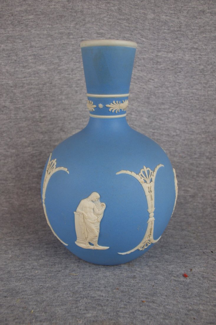 Wedgwood Jasperware carafe, 9": Wedgwood Jasperware carafe, 9"