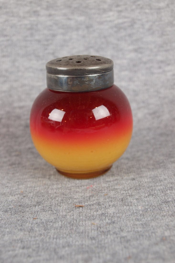 Wheeling Peach Blow shaker: Wheeling Peach Blow shaker