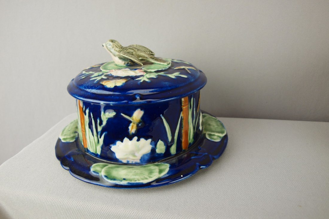 Majolica water lily cobalt butter dish with bird: Majolica water lily cobalt butter dish with bird finial, 7 1/2"d