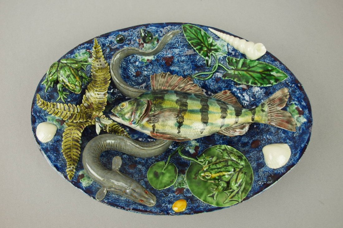 Geoffrey Luff contemporary Palissy oval tray with: Geoffrey Luff contemporary Palissy oval tray with fish, eel, 2 frogs and other sealife on cobalt ground, 14" x 10"