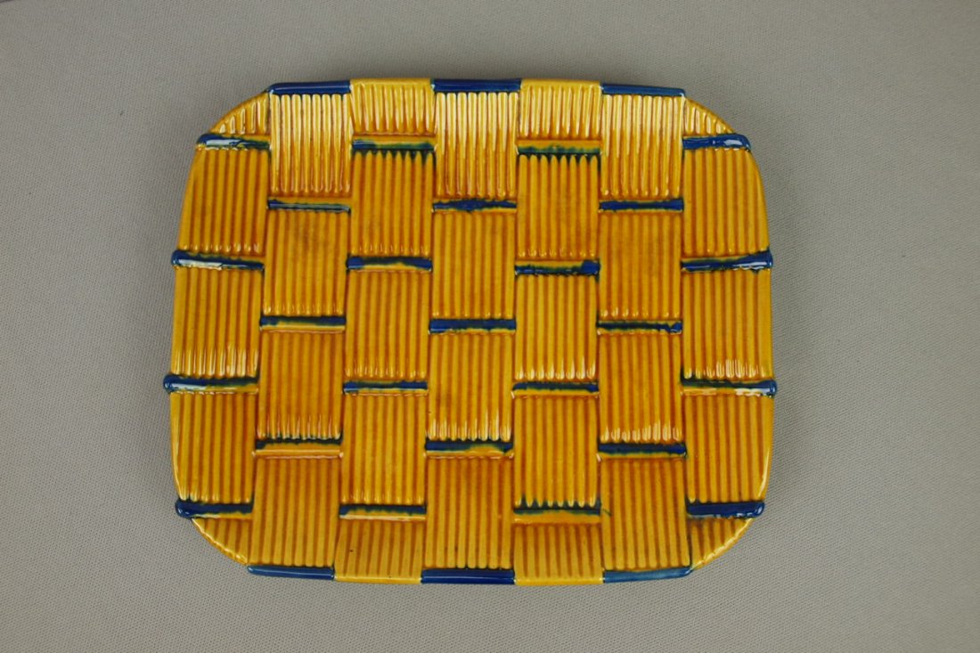 MINTON majolica basketweave tray with cobalt acce: MINTON majolica basketweave tray with cobalt accents, 9" x 7 3/4"