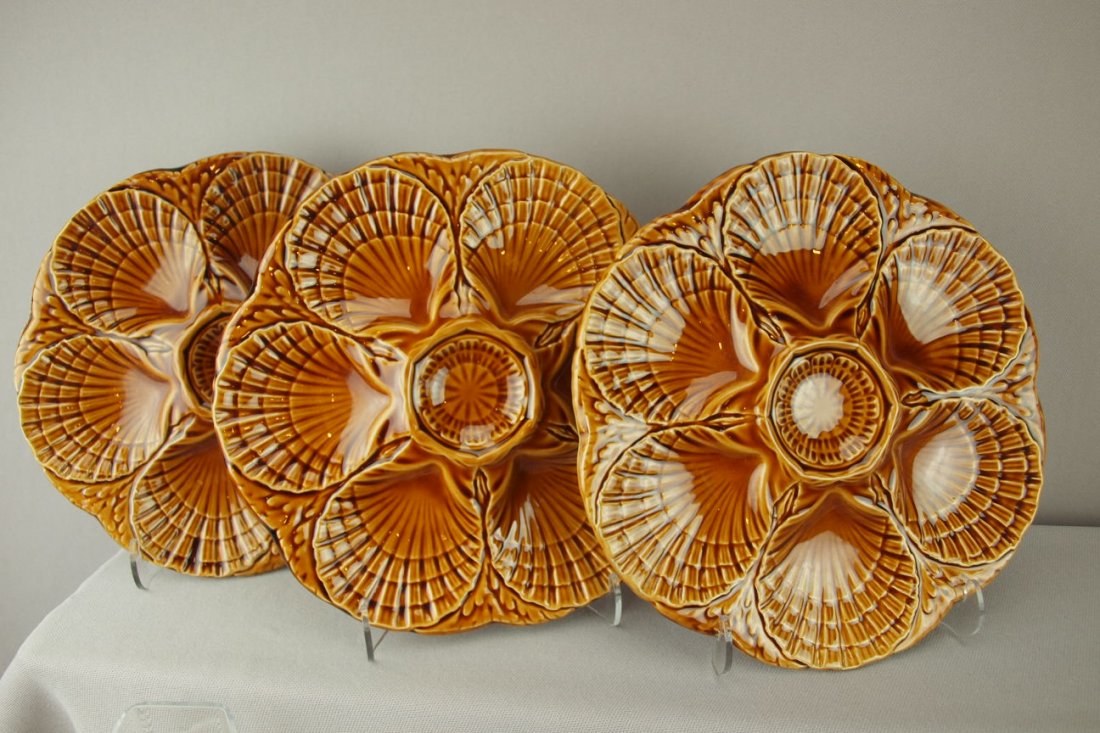 Sarreguemines set of 3-6 well brown oyster plates: Sarreguemines set of 3-6 well brown oyster plates, 9 1/4"