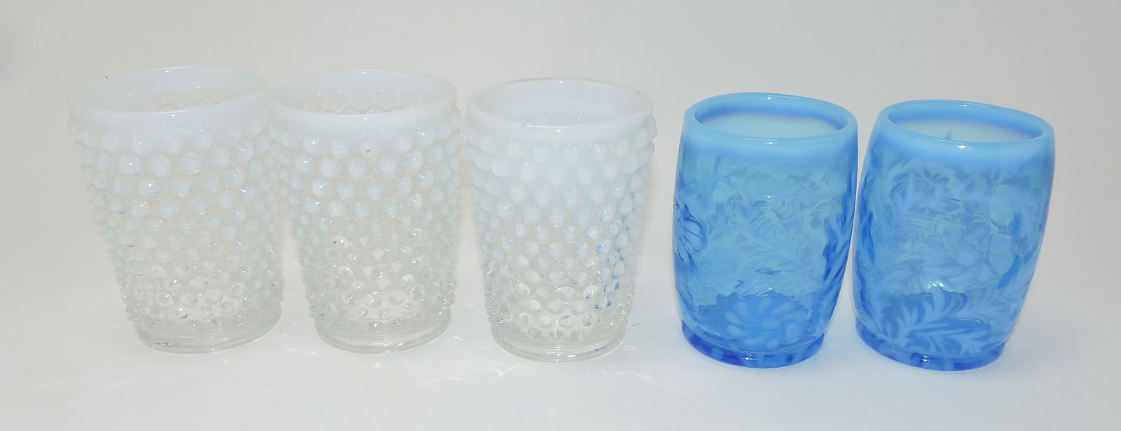 Fenton lot of 5 tumblers: .