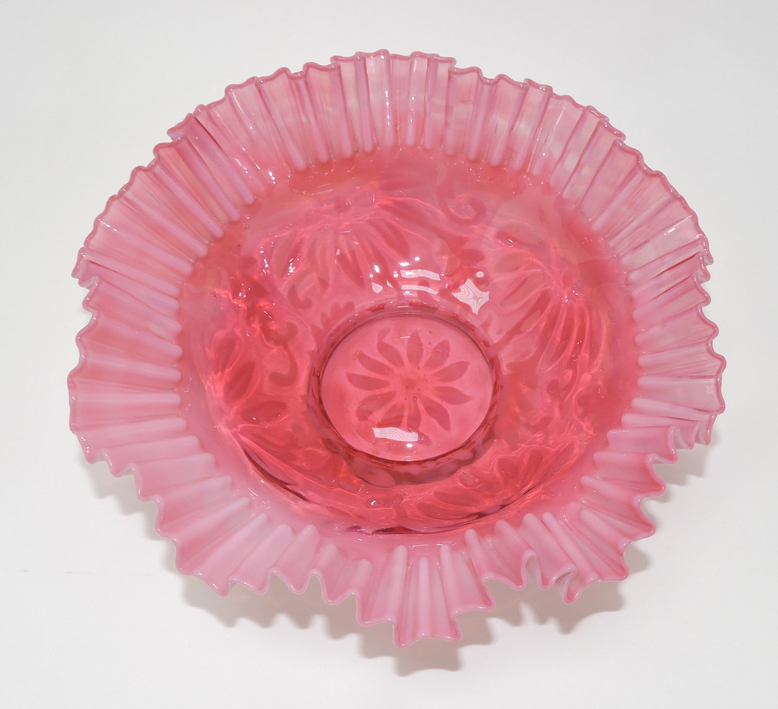 Northwood cranberry opalescent Daisy: and Fern bride's bowl, 10"