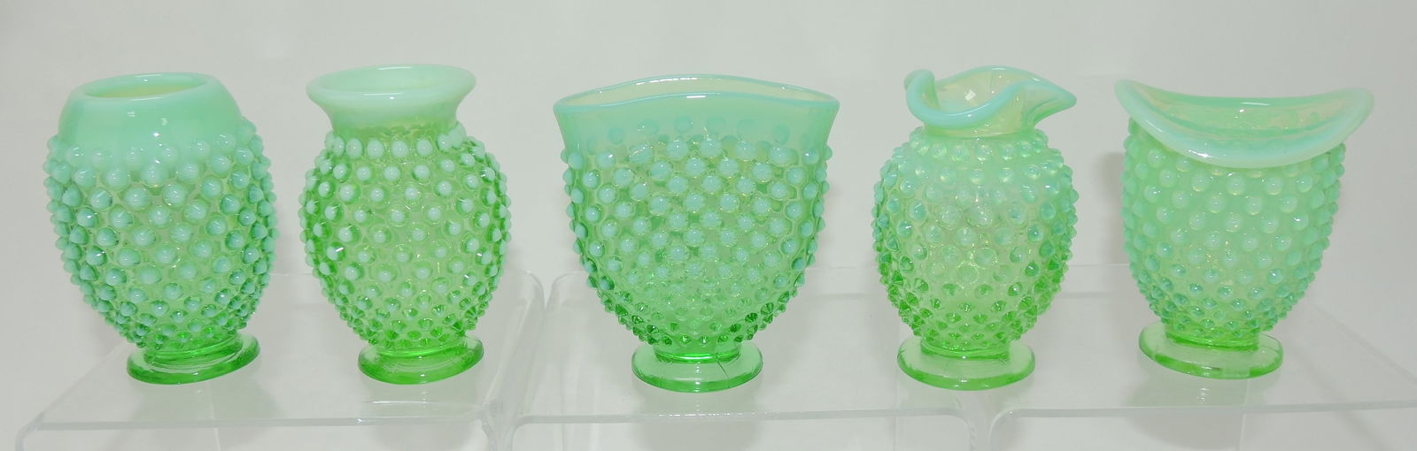 Fenton green opalescent hobnail lot of (1 of 1)