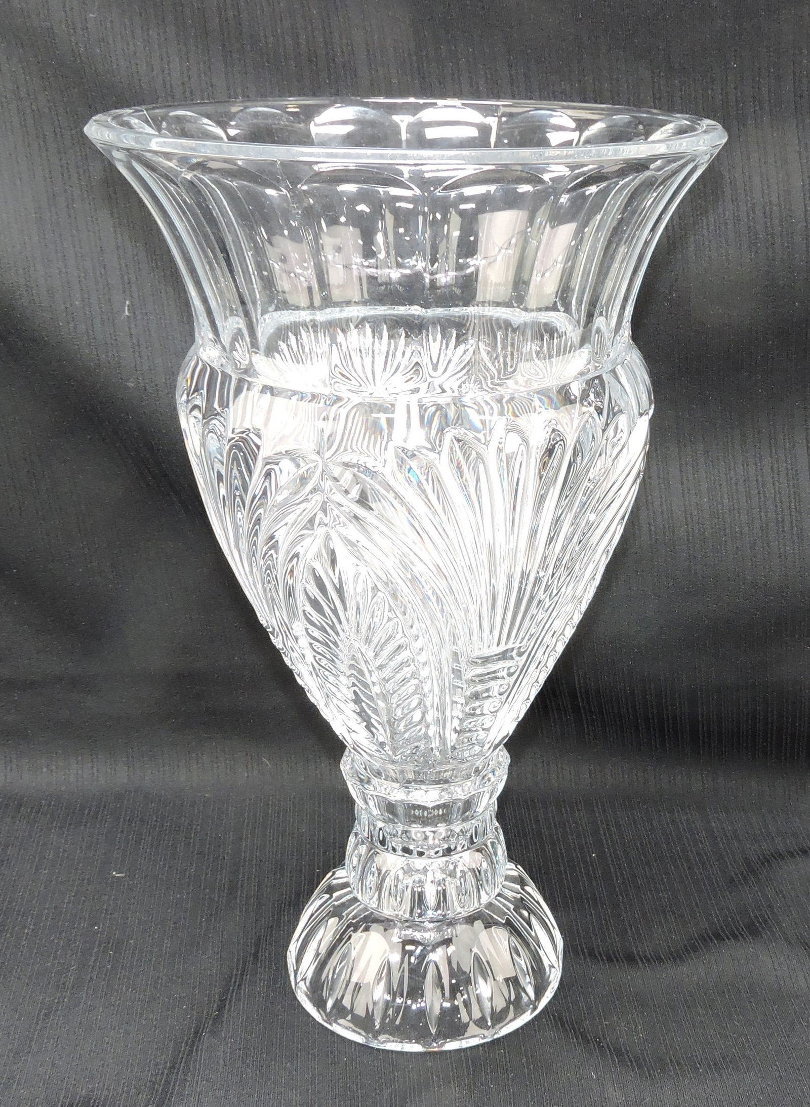 Large 16" crystal vase: .