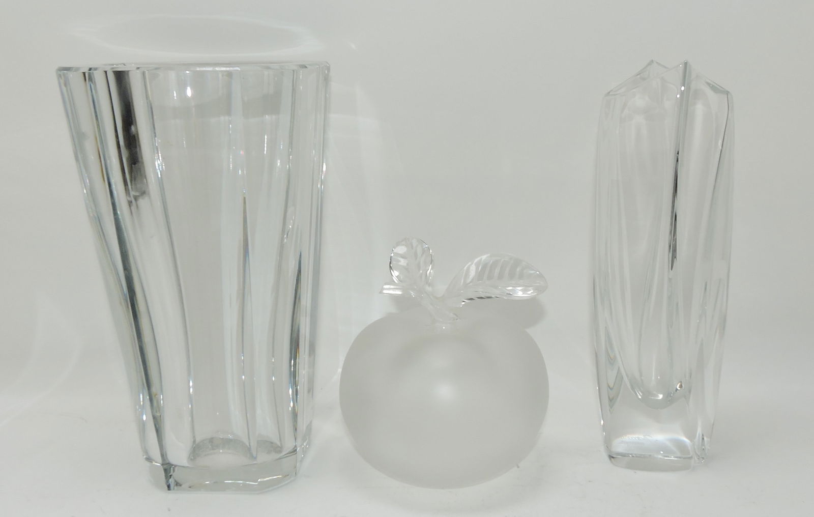Lalique peach scent bottle and (1 of 1)