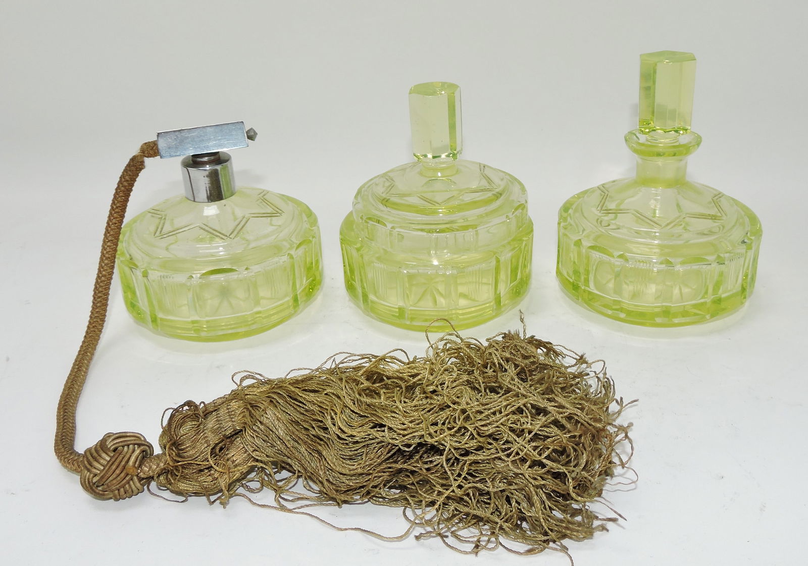 Vaseline glass lot of 2 perfume bottles (1 of 1)