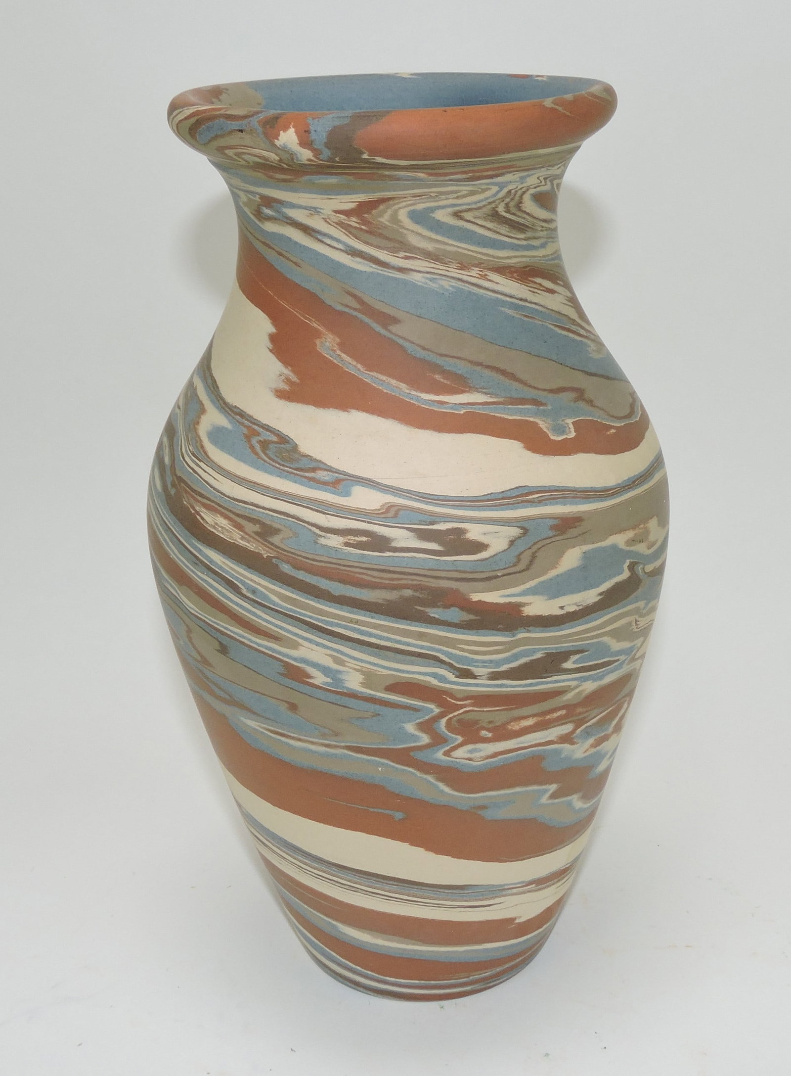 Niloak Mission Swirl 10" vase: .