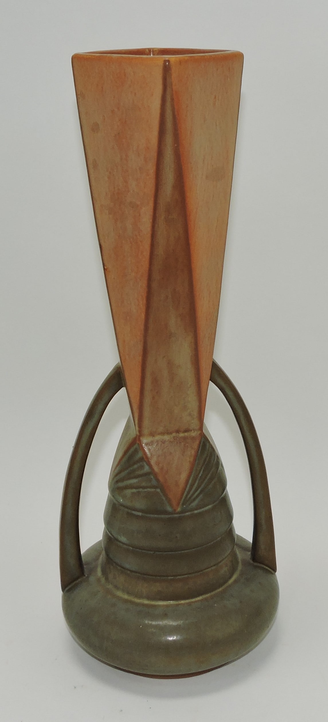 Roseville Futura Arches vase, 410-12: .