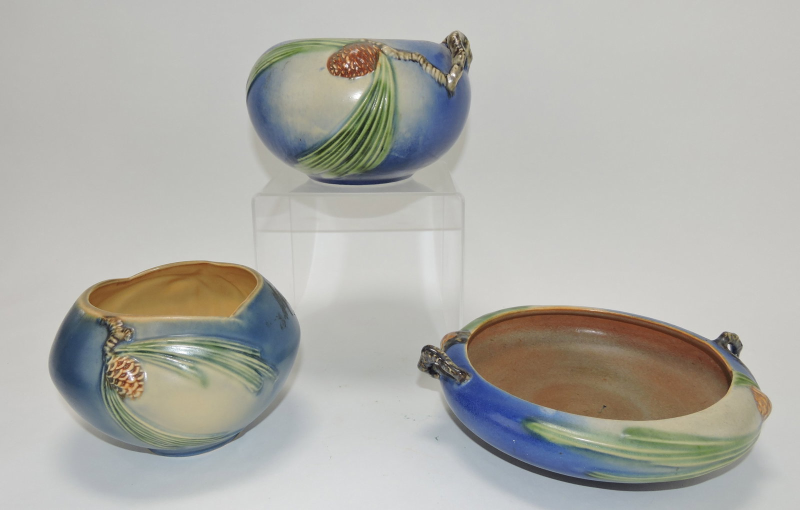 Roseville blue Pinecone lot of 3 planters/: bowls