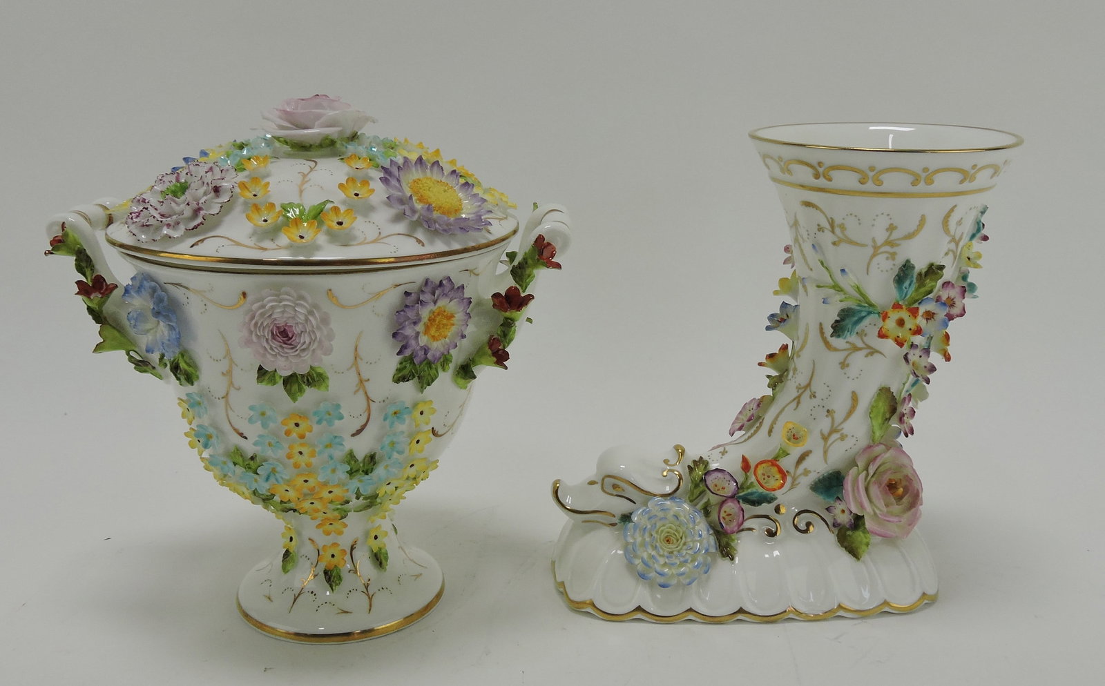 Coalport & Coalbrookdale covered urn 7",: and cornucopia vase 6 1/2" (hairline)