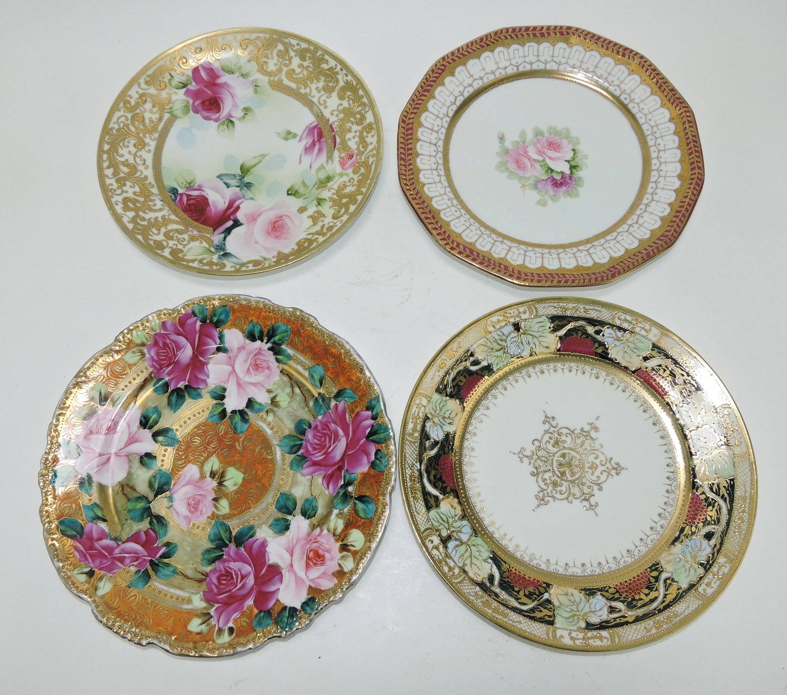 Nippon lot of 4 plates 9 1/2 to 10": .