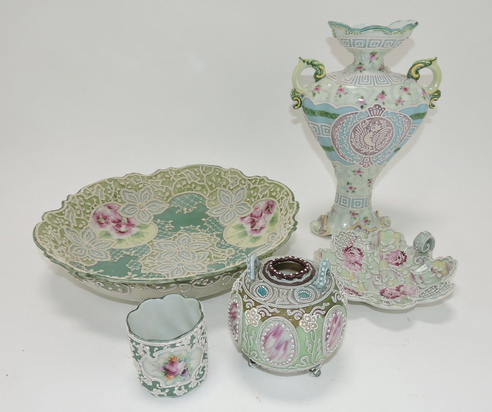 Nippon Moriage lot of 5 pieces: .