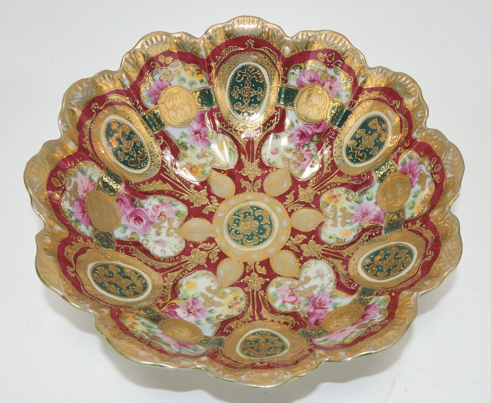 Nippon deep bowl with roses and: heavy gold, 11"