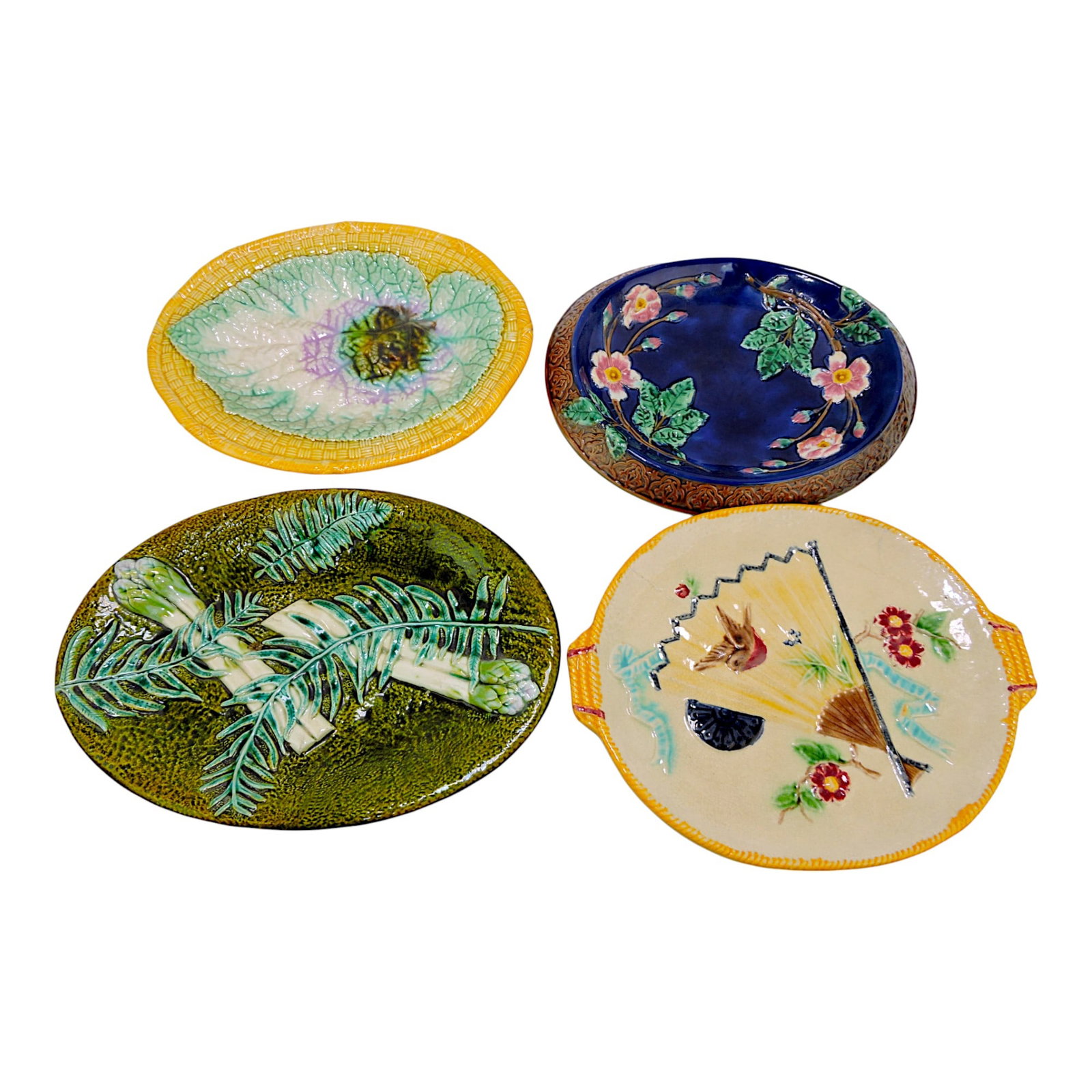 Majolica lot of 4 platters, various: condition