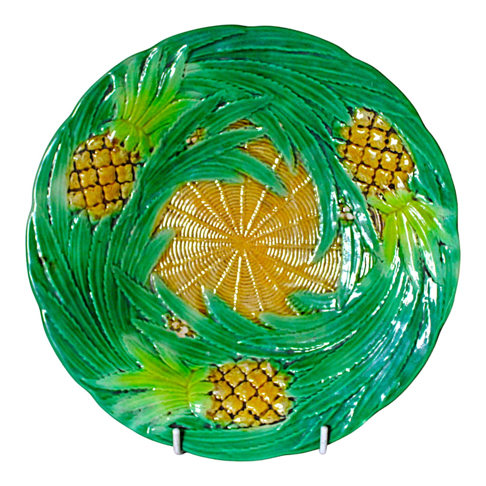 A George Jones majolica pineapple: plate, GJ monogram to base, 8 1/2”