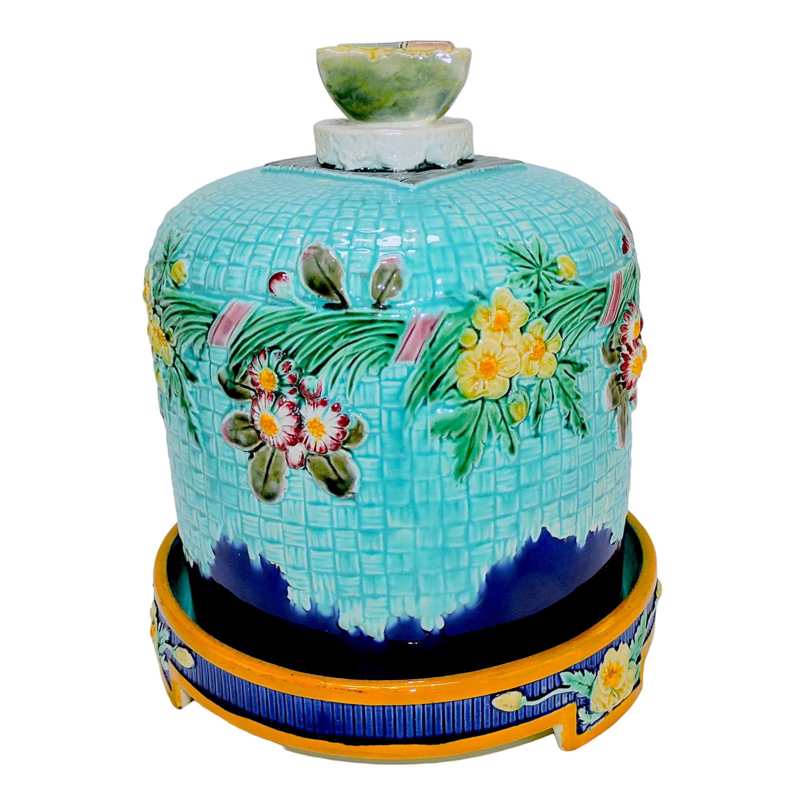 Wedgwood majolica cheese keeper (1 of 3)