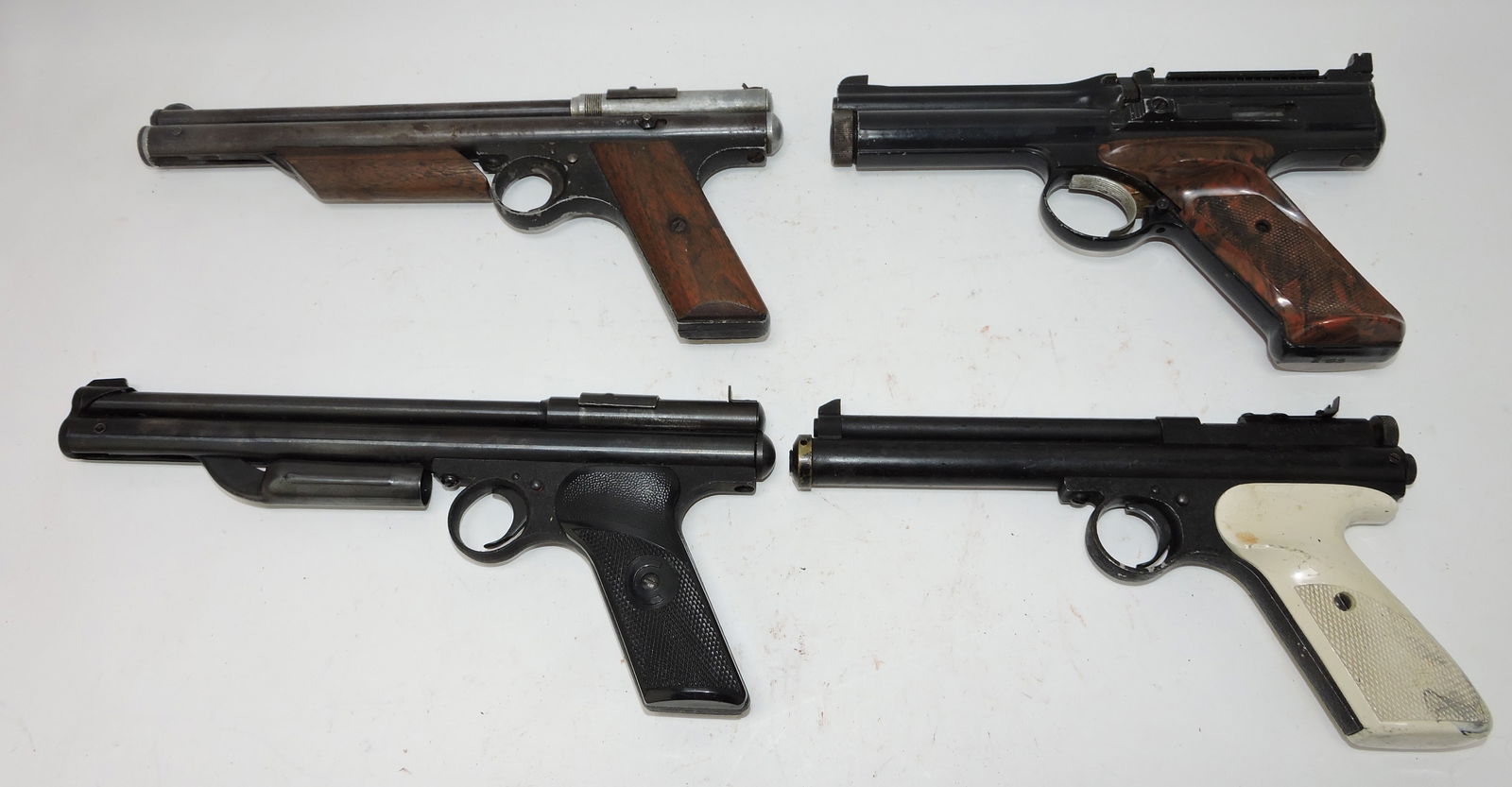 Crossman lot of 4 air pistols, (1 of 1)