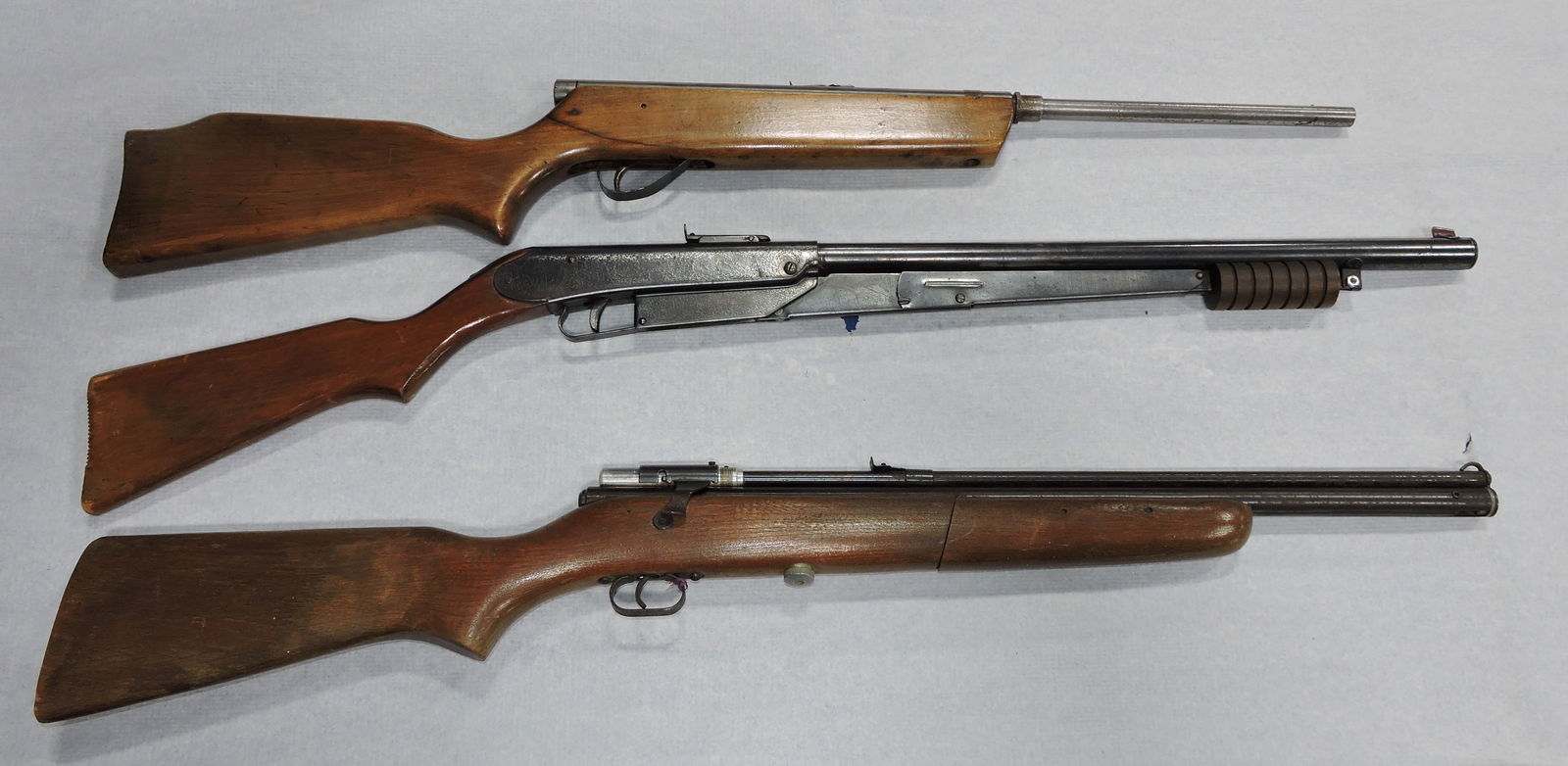 Lot of 3 air rifles: Crossman 140, (1 of 1)