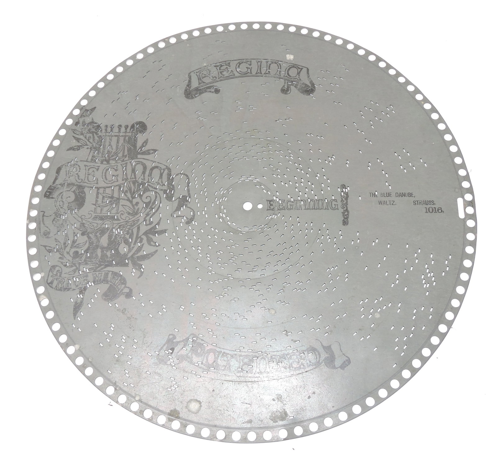Regina lot of 30 - 15 1/2" metal: music box discs