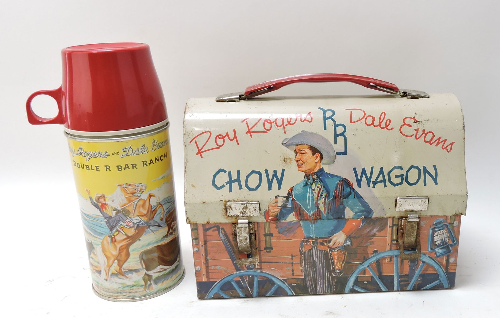 Roy Rogers lunch box and thermos (1 of 2)
