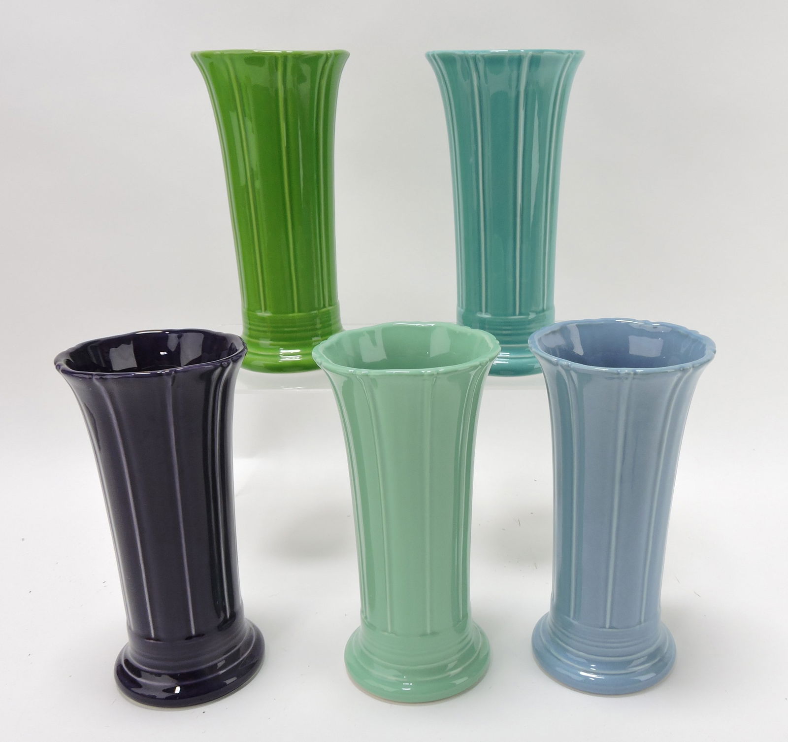 Fiesta Post 86 lot of 5 - 8" flower vases: (1 of 1)