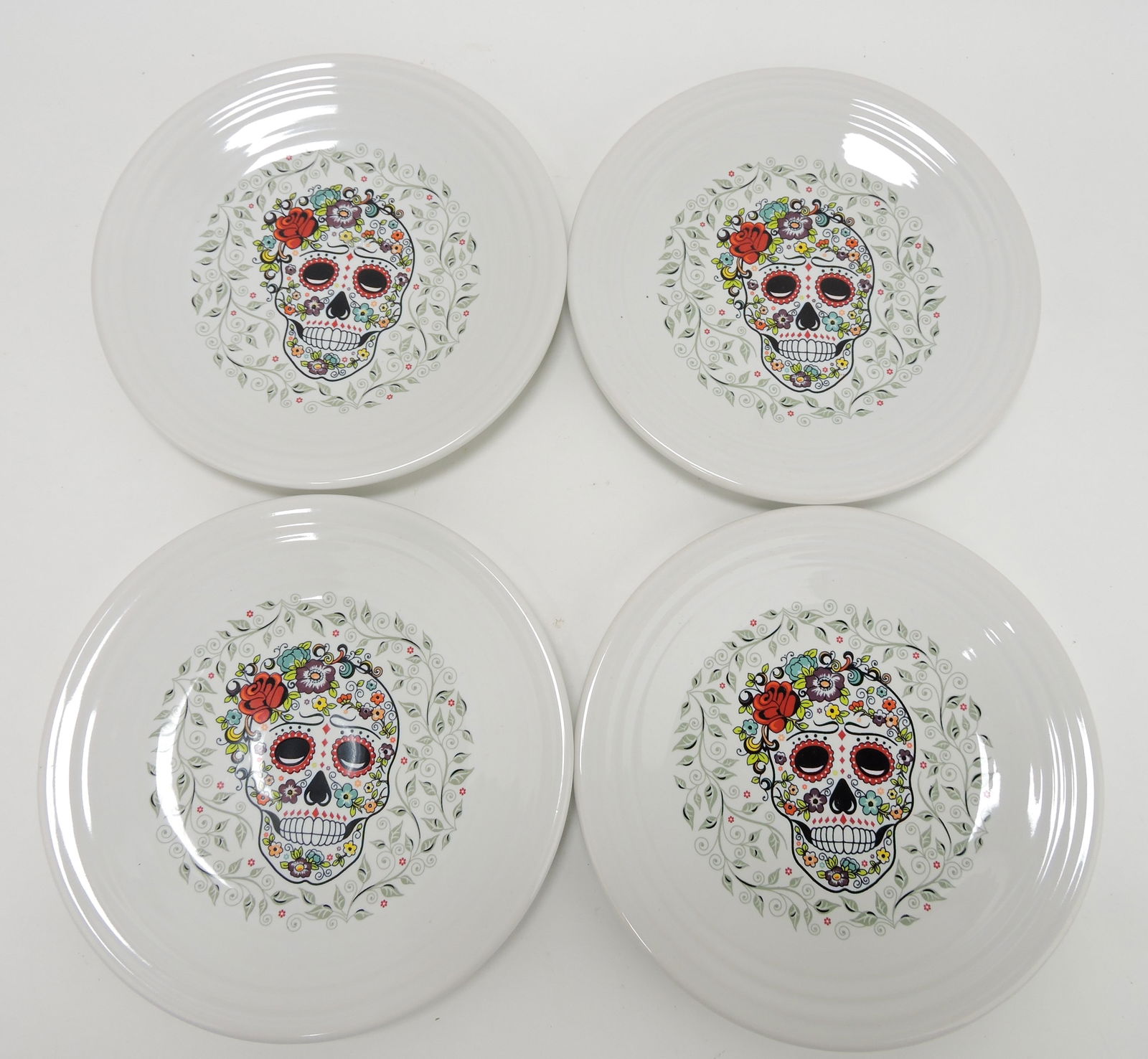 Fiesta Post 86 lot of 4 - 9" skull plates (1 of 1)