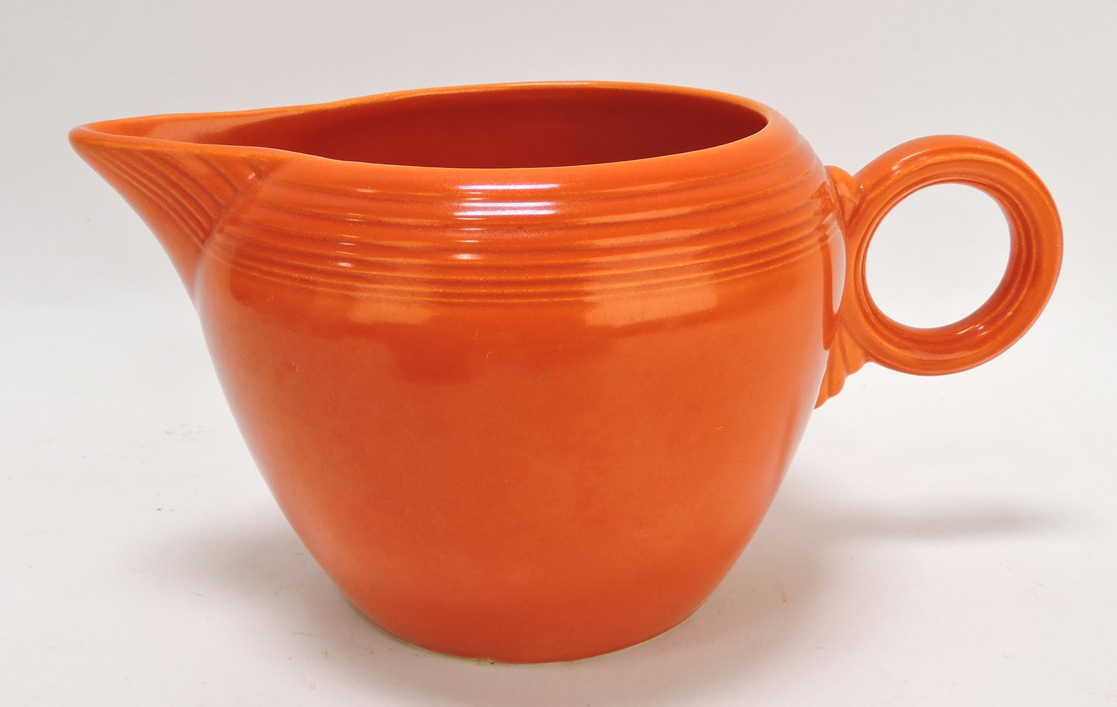 Fiesta two pint jug, red (1 of 1)