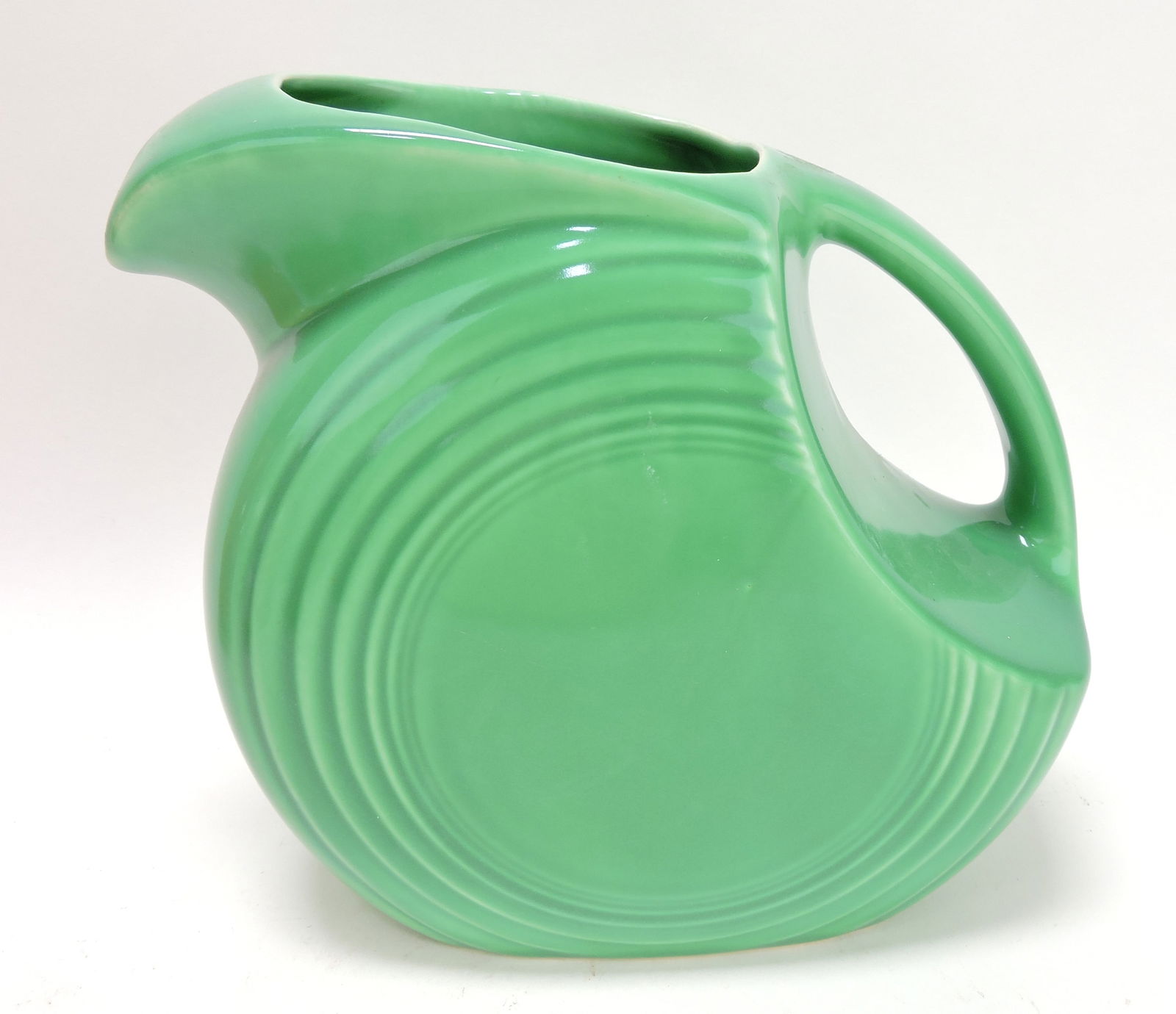 Fiesta disc water pitcher, green (1 of 1)