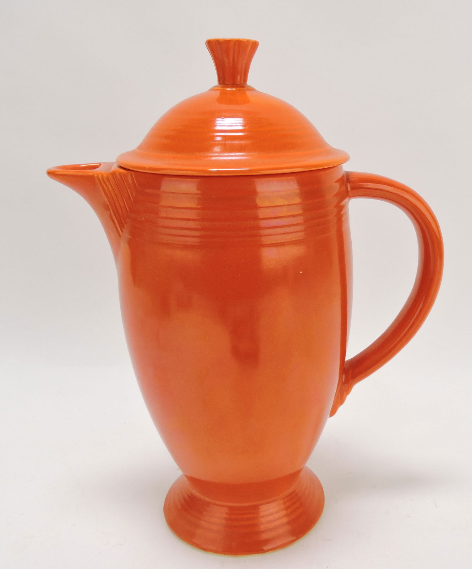 Fiesta coffee pot, red (1 of 1)