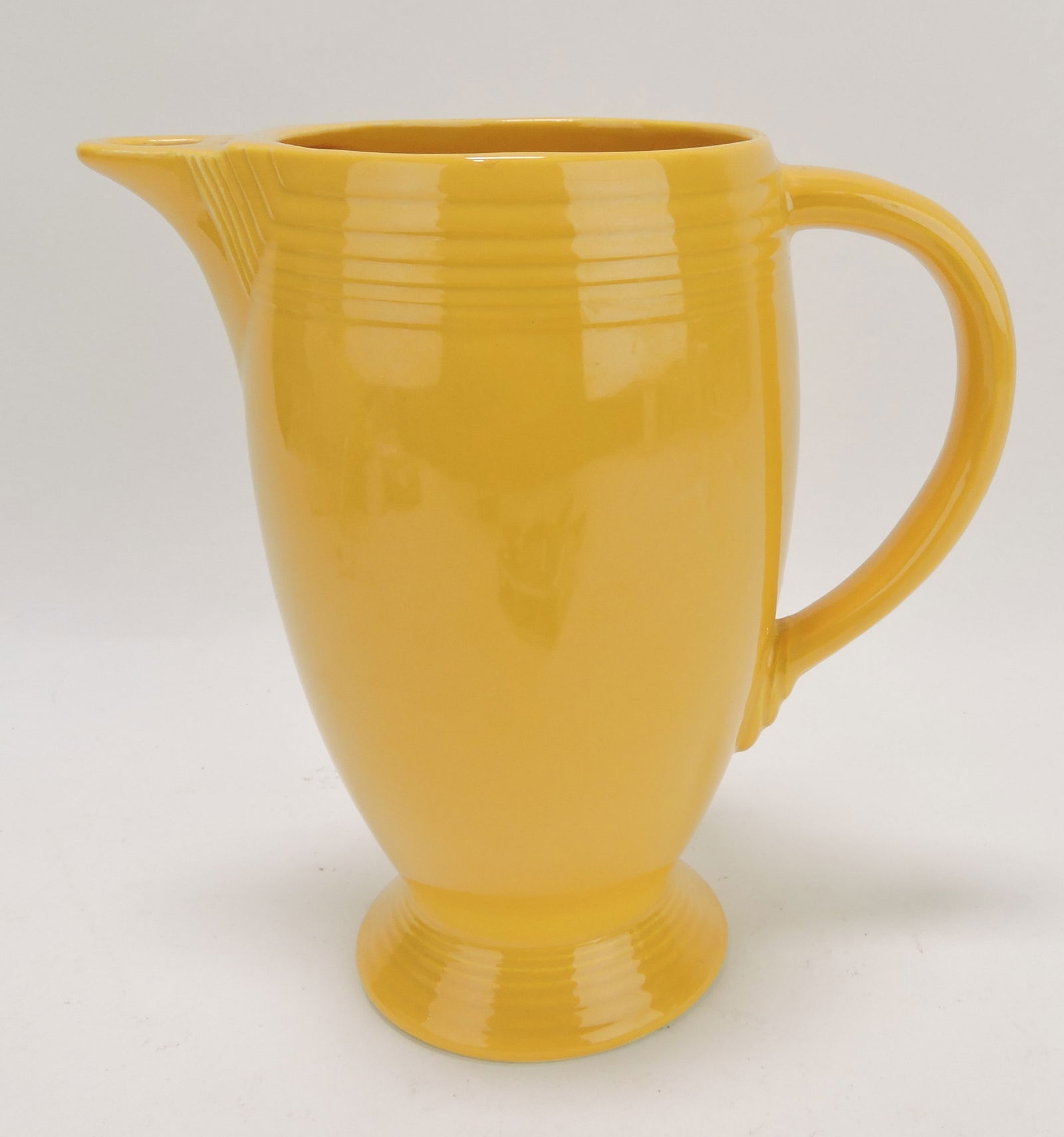 Fiesta coffee pot base, yellow (1 of 1)
