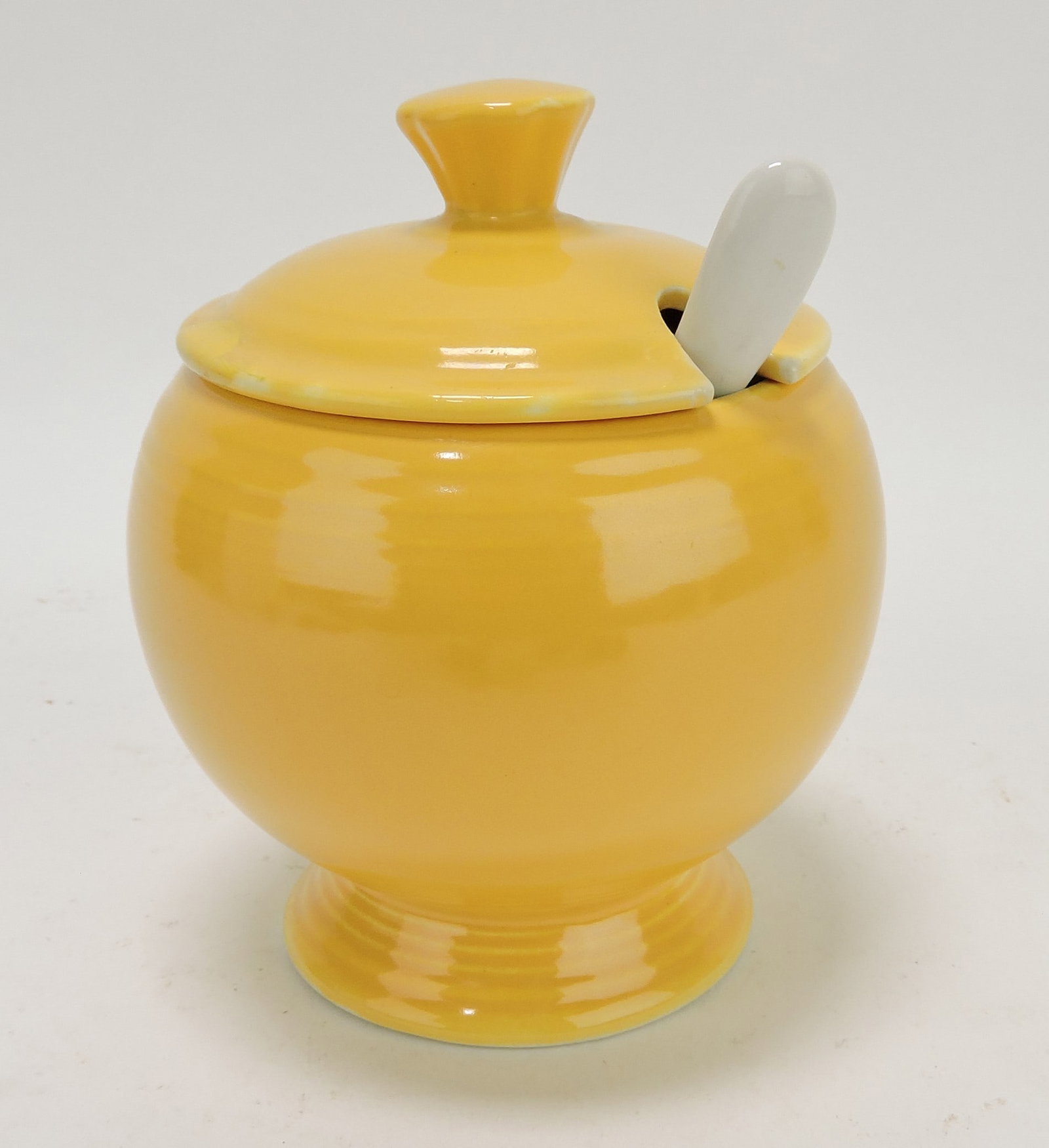 Fiesta marmalade, yellow, nicks and (1 of 1)