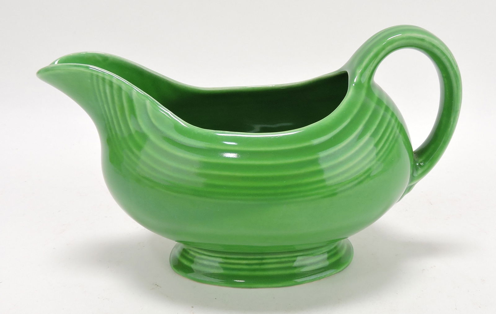 Fiesta sauce boat, medium green (1 of 1)