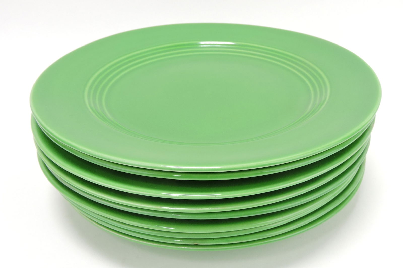 Harlequin plate group, 9 - 9" medium: green