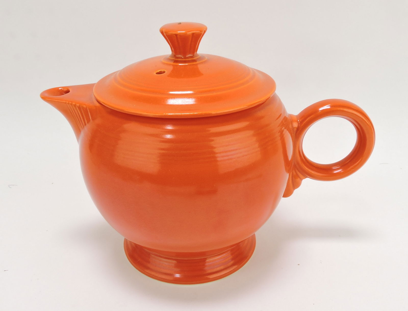 Fiesta large teapot, red (1 of 1)
