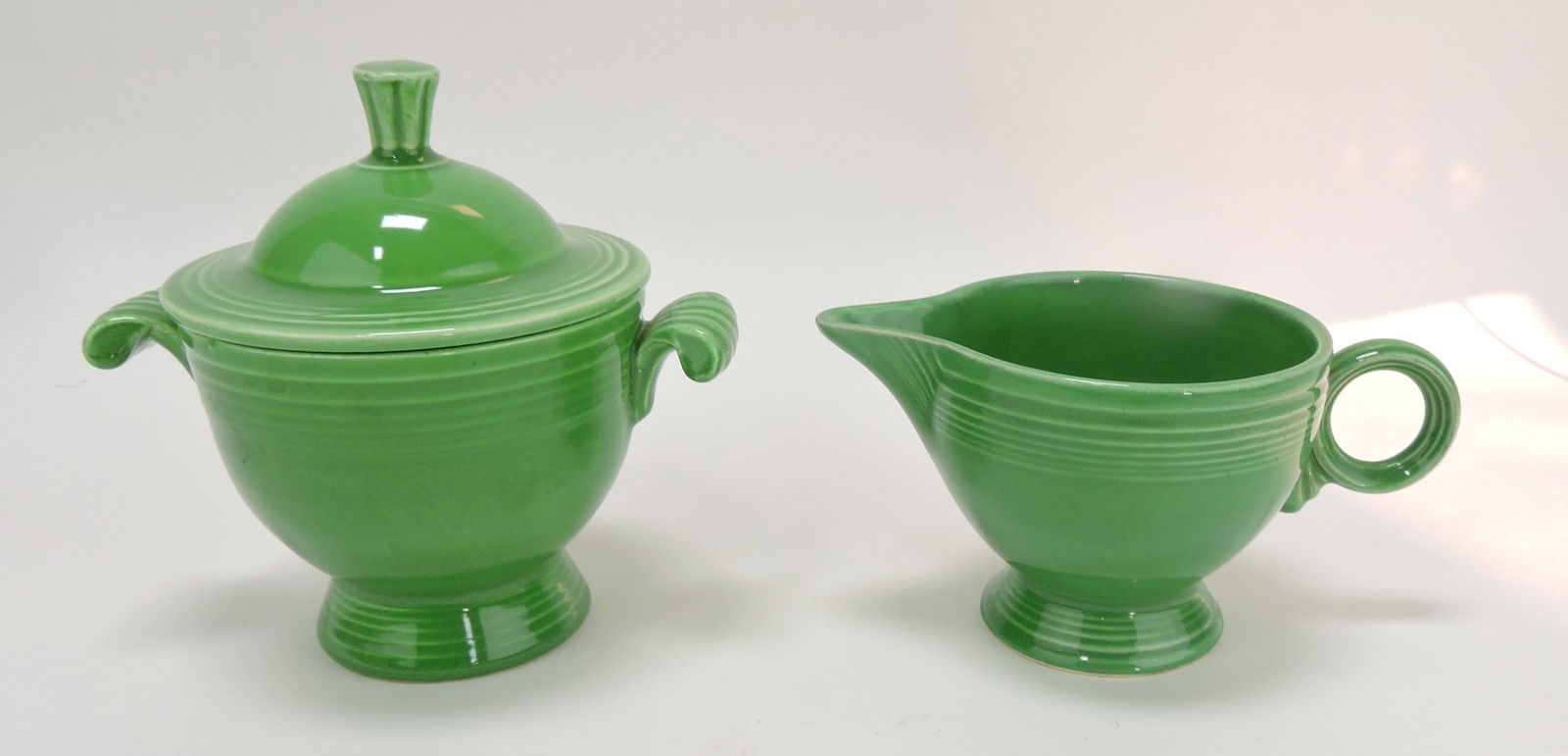 Fiesta cream, sugar, medium green: .