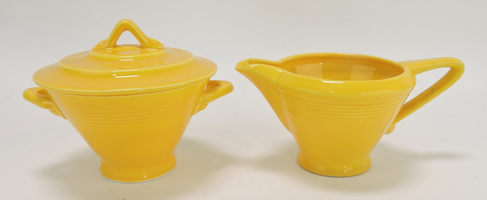 Harlequin cream & sugar, yellow: .