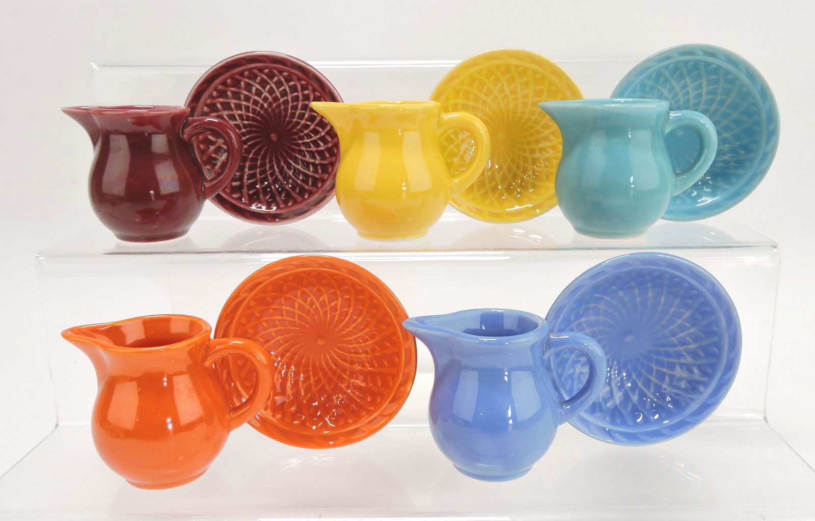 Harlequin individual creamer and nut (1 of 1)