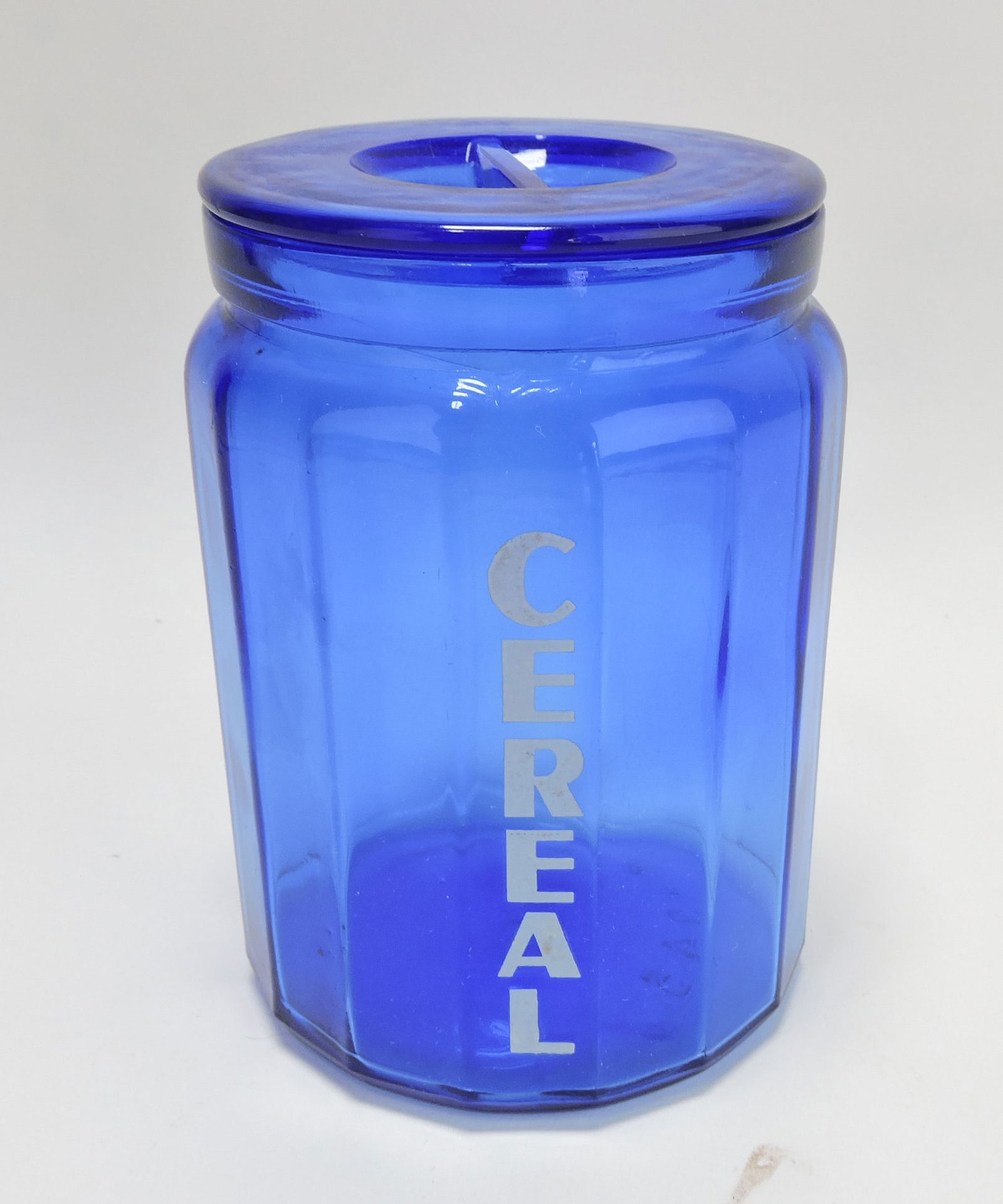 Hazel Atlas cobalt blue cereal canister (1 of 1)
